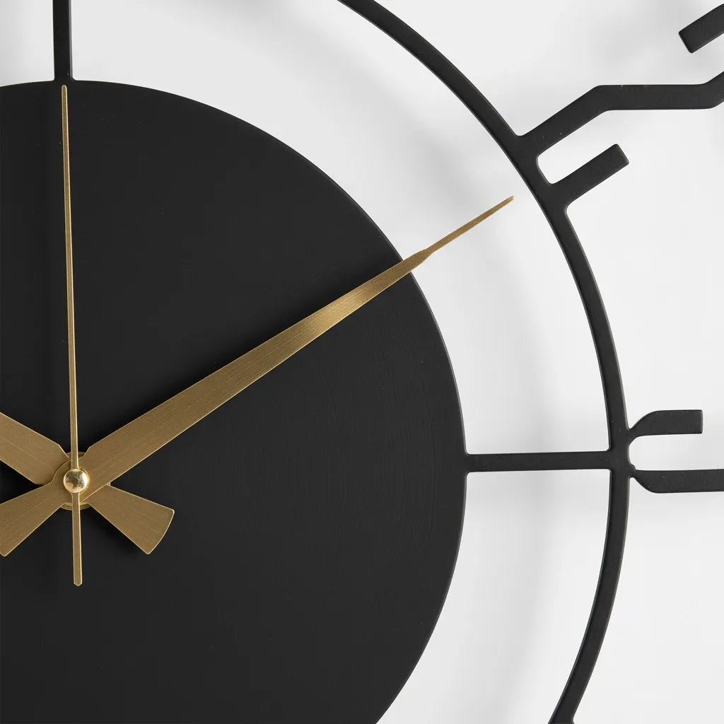Horloge Murale Moderne en Bois Noir