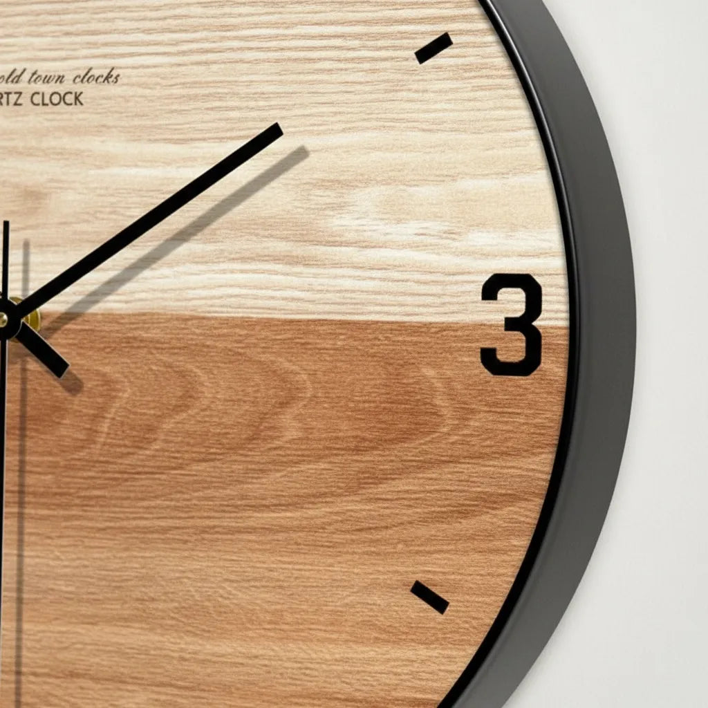 horloge murale en bois double nuance