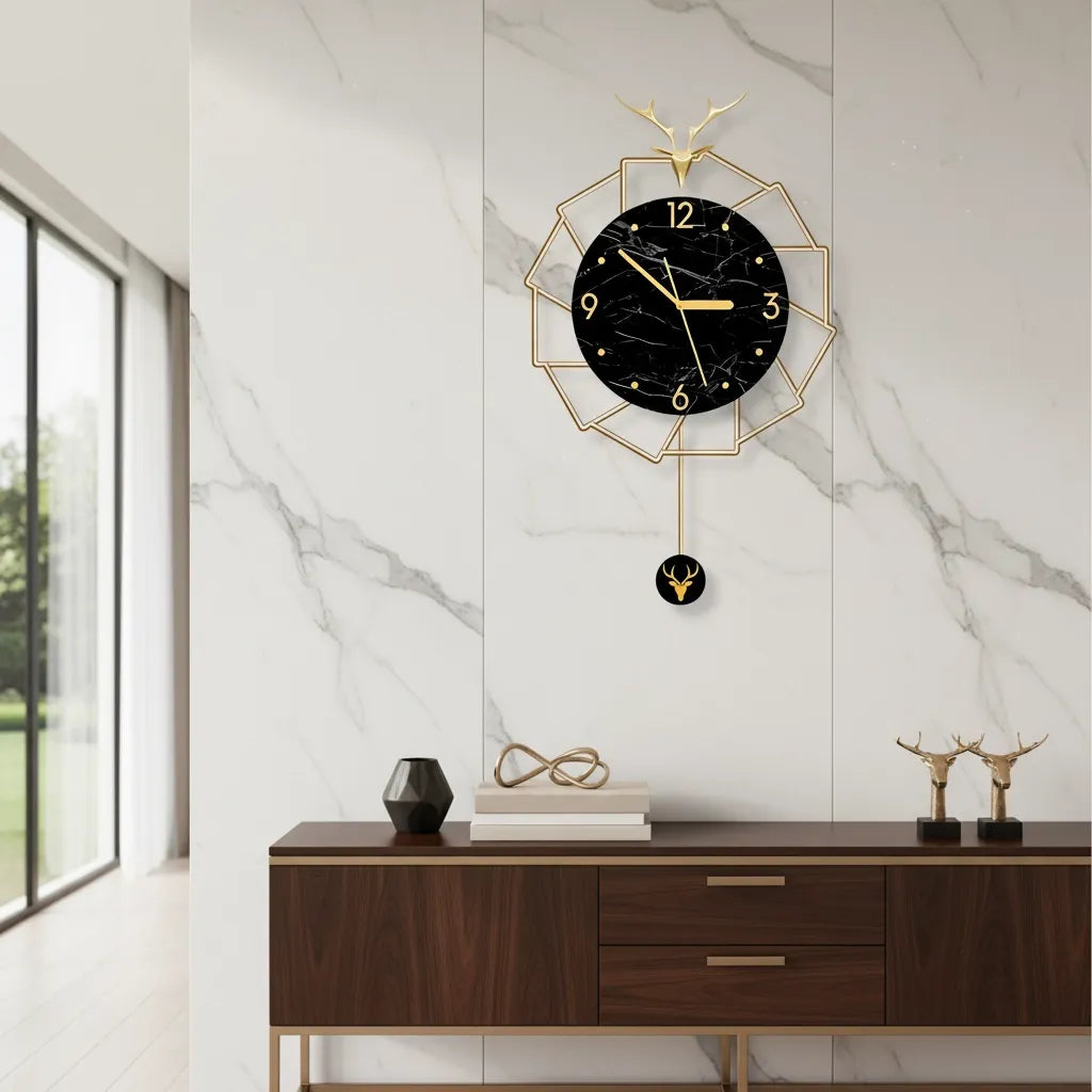 Horloge Murale Luxe Cerf Doré et Marbre Noir