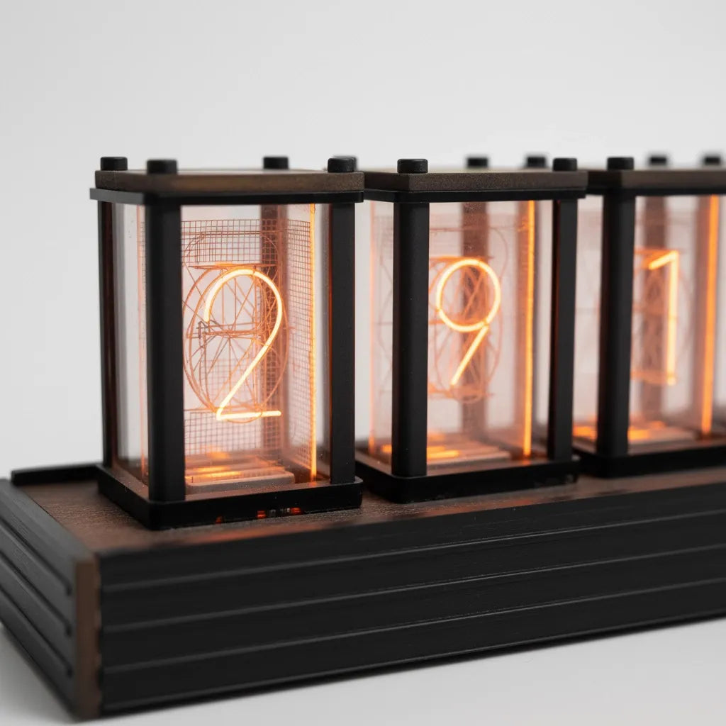 Horloge Nixie Retro Futuriste